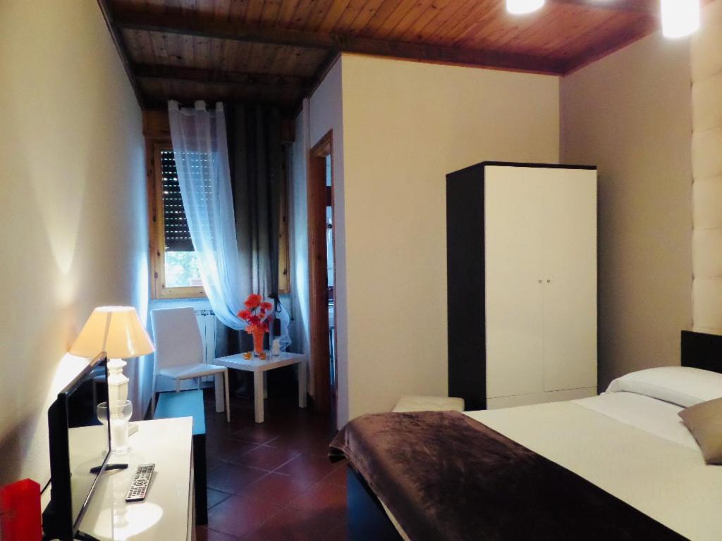 La Locanna Hotel Serramazzoni Ngoại thất bức ảnh